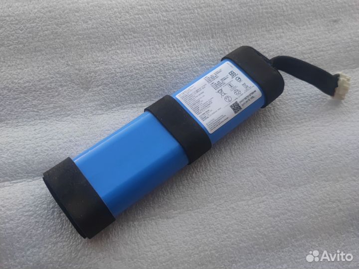 Динамик и аккумулятор на jbl Xtreme 2