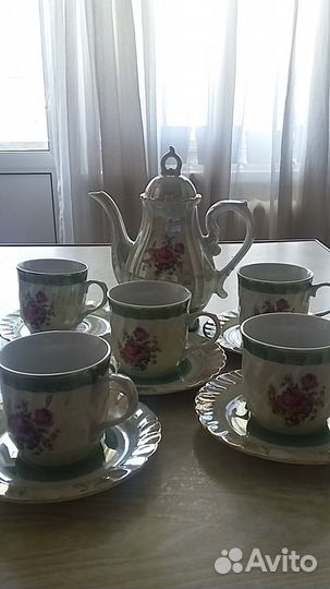 Сервиз Япония