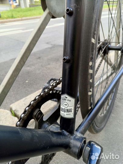 Шоссейный велосипед Pure Fix с документами