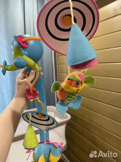 Мобиль на кроватку tiny love