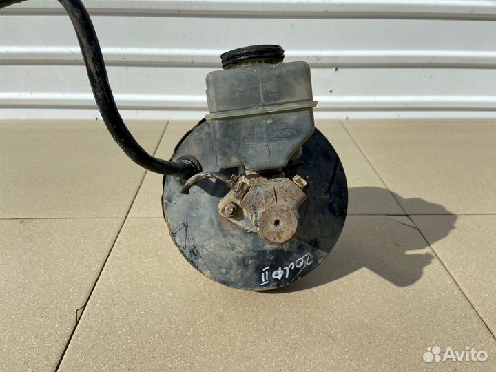 Тормозной вакуум Volkswagen Golf 2