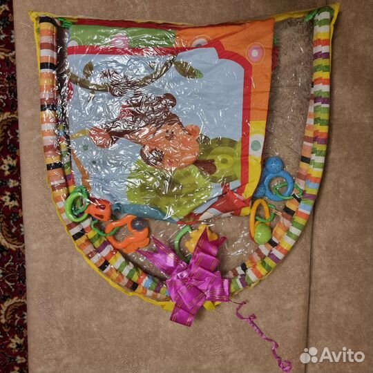 Развивающий коврик