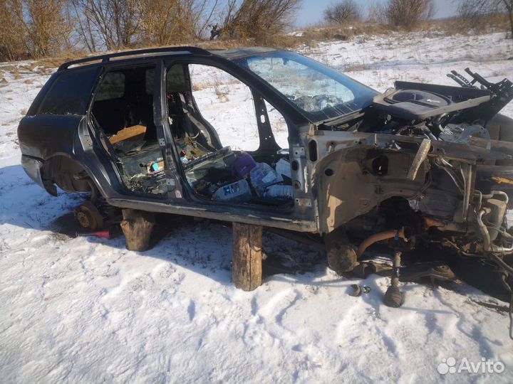 Кузов Audi A4B5 универсал по частям