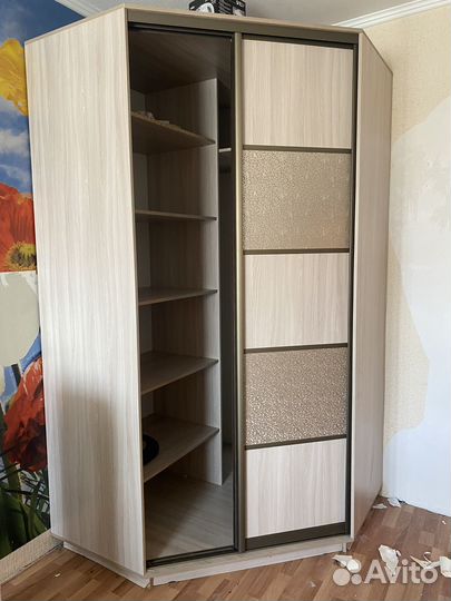 Шкаф купе угловой бу