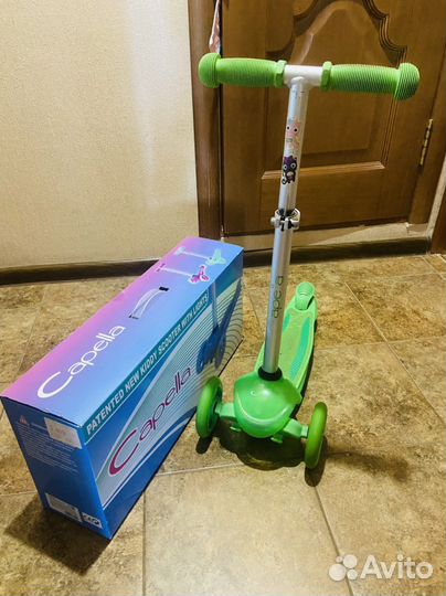 Самокат трехколесный Capella
