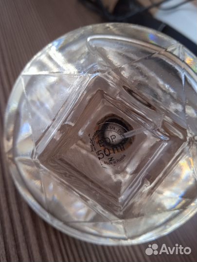 Продам парфюм avon