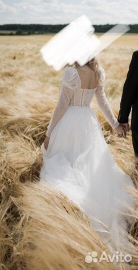 Свадебное платье