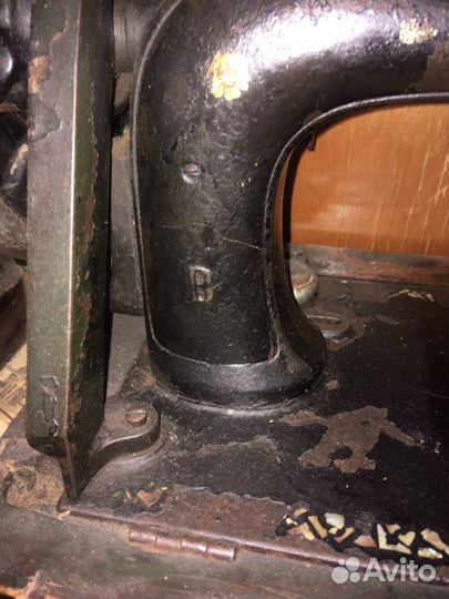 Швейная машина