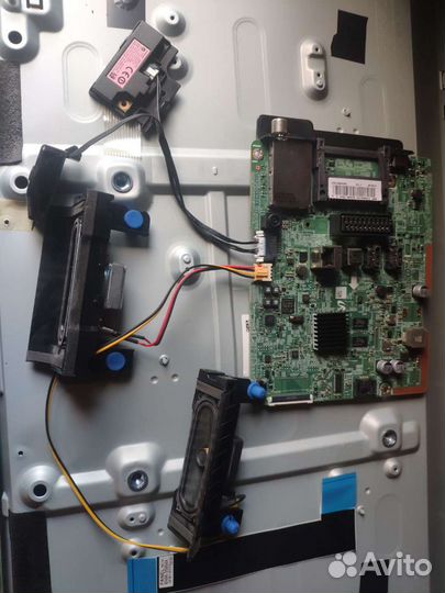 Samsung ue32j4500akxru