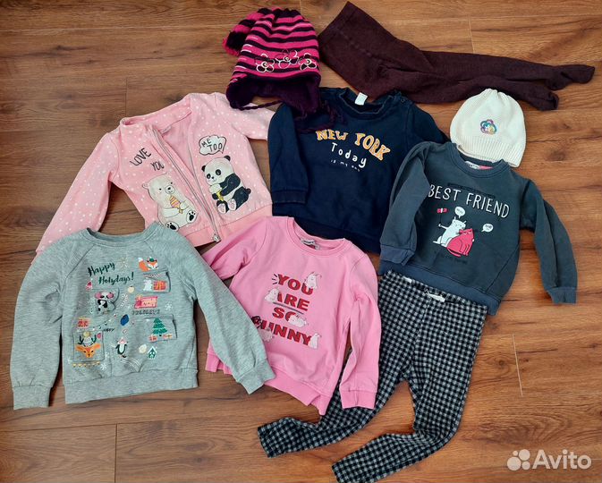 Одежда для девочки пакетом 98 110