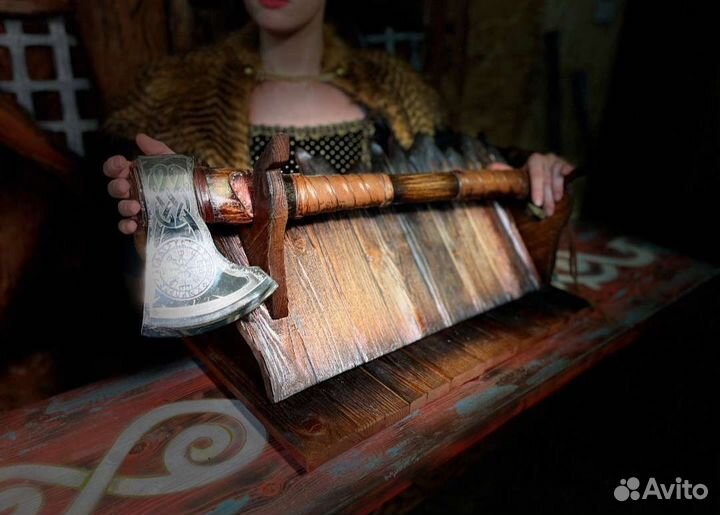 Топор кованый ручной работы
