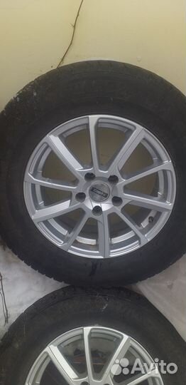 Neolin NeoWinter 215/70 R16