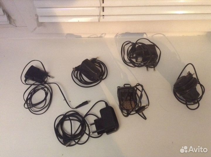 Зарядные устройства для телефонов