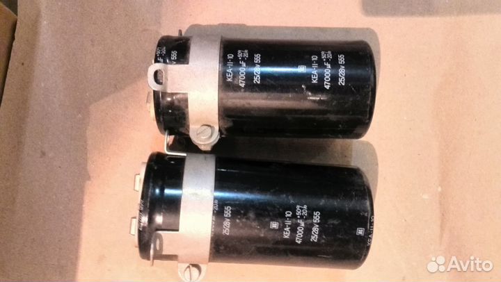 Конденсатор,диод,тиристор,резистор