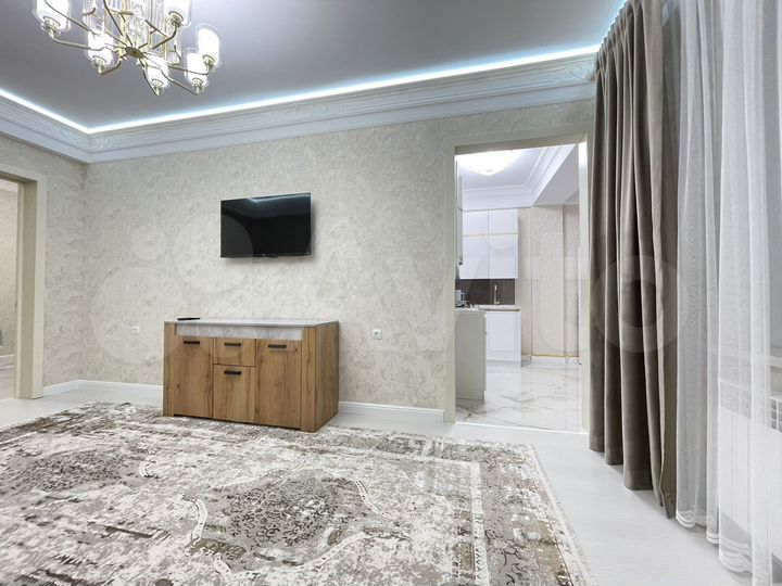 2-к. квартира, 56 м², 4/12 эт.