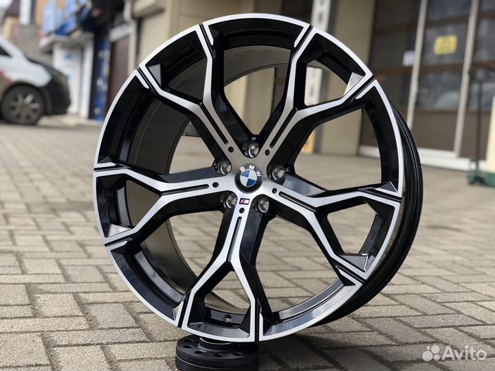 Диски BMW X5 X6 R21 741 spoke