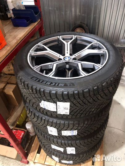 Новые зимние колеса BMW x7 285/45 R21
