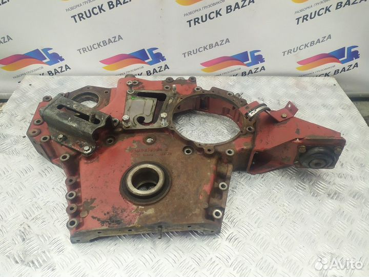 Передняя крышка двигателя Renault Magnum