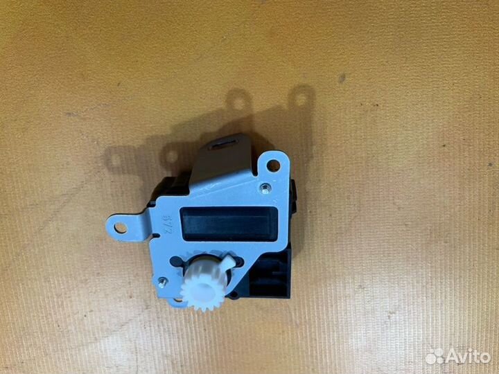 Заслонка печки Toyota Land Cruiser Prado 150