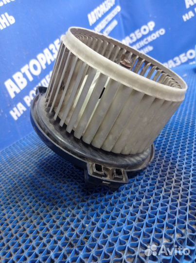 Моторчик печки Geely Mk седан MR479QA 2008