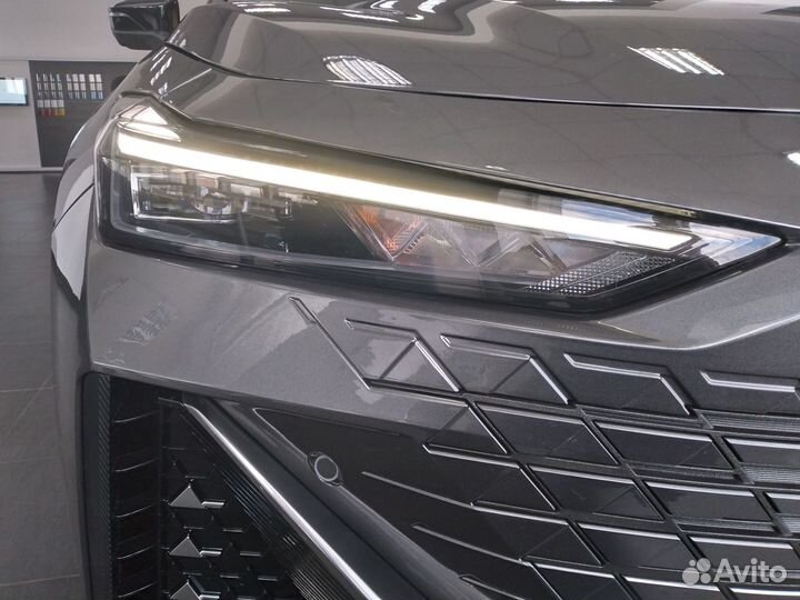 Changan UNI-V 1.5 AMT, 2023