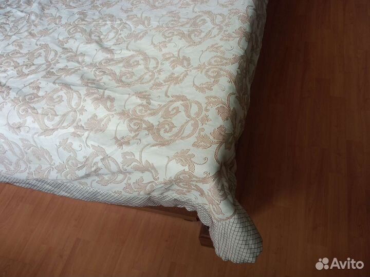 Покрывало на кровать бу