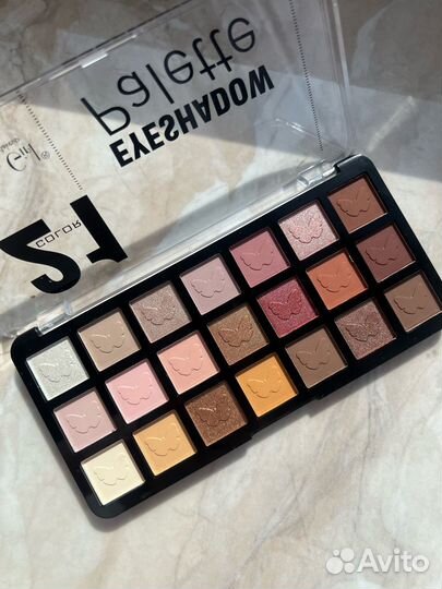 Тени для век