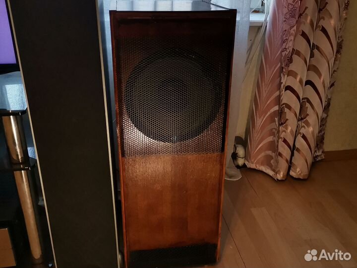 Акустические колонки