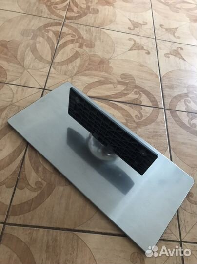 Подставка для телевизора