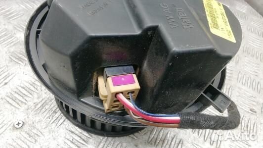 Моторчик печки skoda octavia A5 (EBR06KK01)