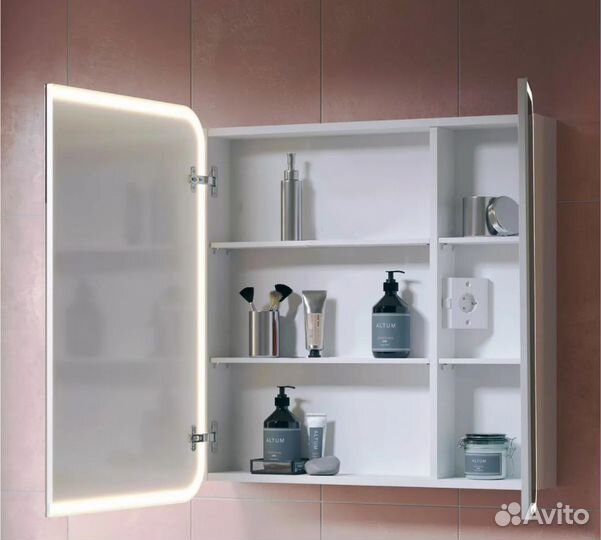 Зеркальный шкаф в ванную Мира