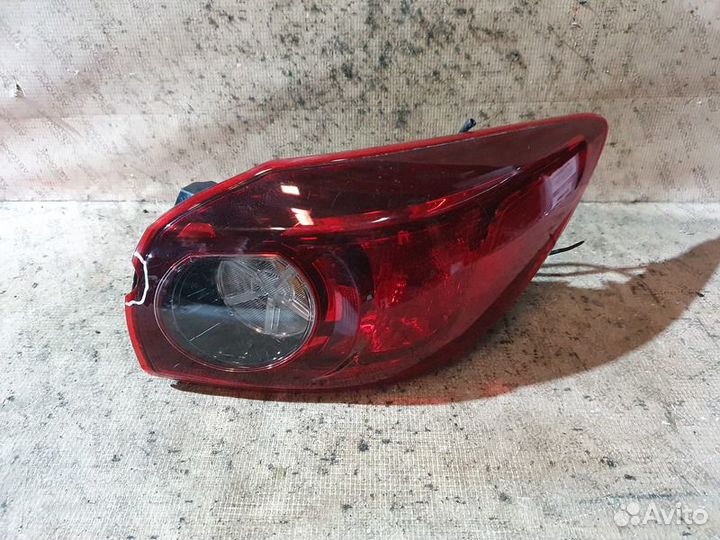 Фонарь задний правый мазда 3 BM mazda