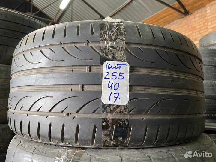 Hankook Ventus V2 AS 255/40 R17