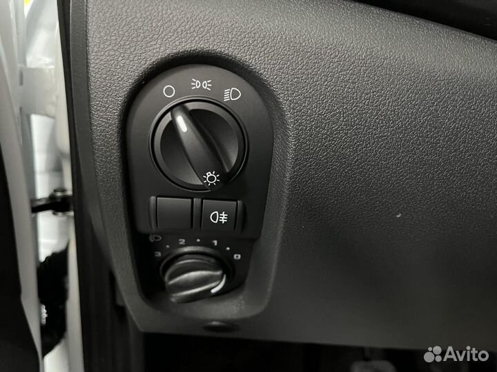 LADA Granta 1.6 МТ, 2023
