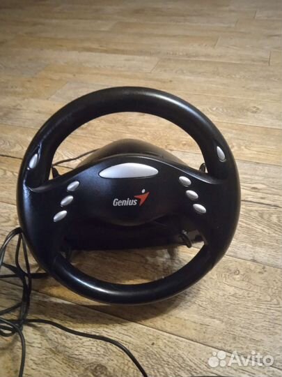 Игровой руль Genius Speed Wheel 3SE 180 с педалями