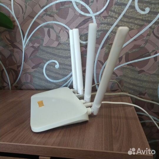 Wi-Fi роутер Xiaomi Mi Wi-Fi Router 4A Global, бел