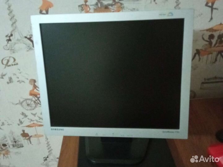 Монитор Samsung syncmaster 710v