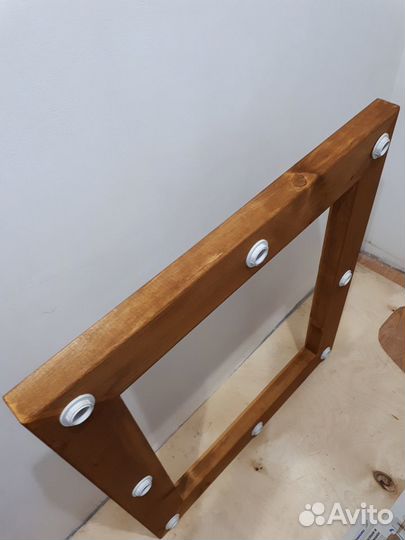 Будуарное зеркало с подсветкой