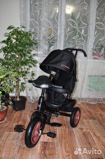 Велосипед коляска с ручкой в отличном состоянии