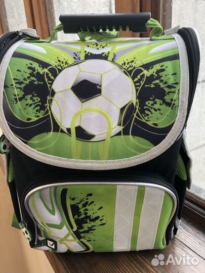 Рюкзак школьный