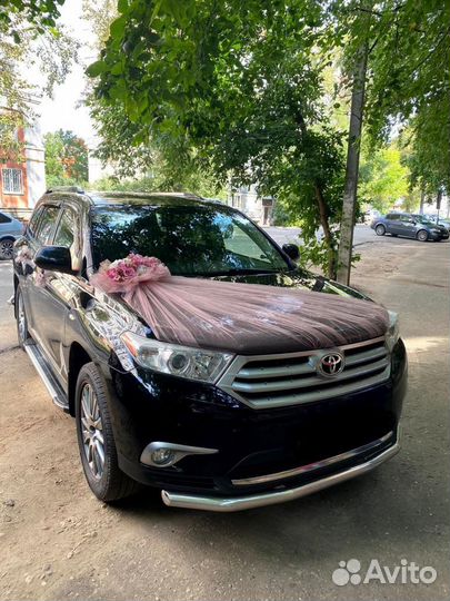 Украшения на машину