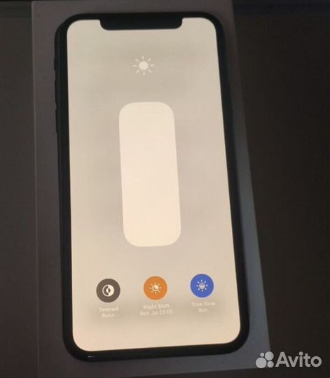 iPhone X, 64 ГБ