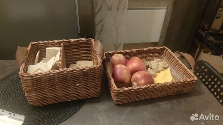 Корзины прямоугольные с ручками из кожи