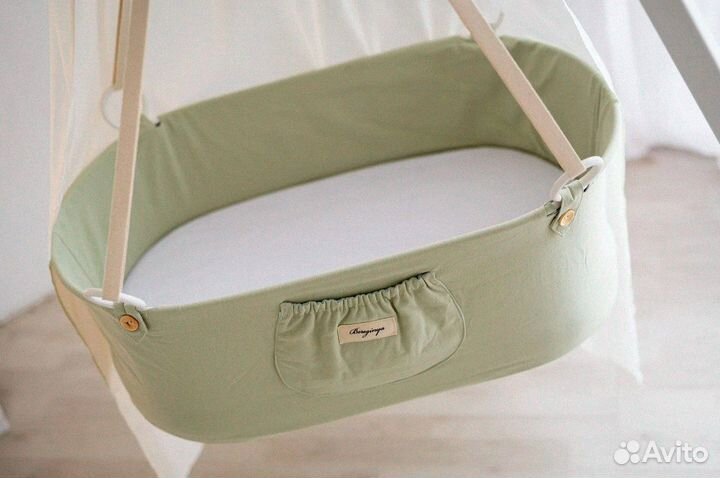 Детская кроватка для новорожденного