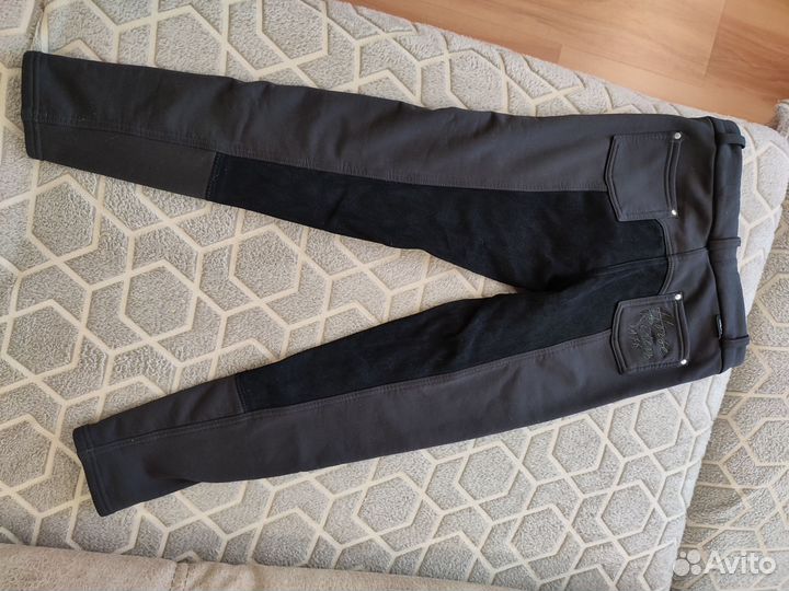 Брюки для занятий конным спортом