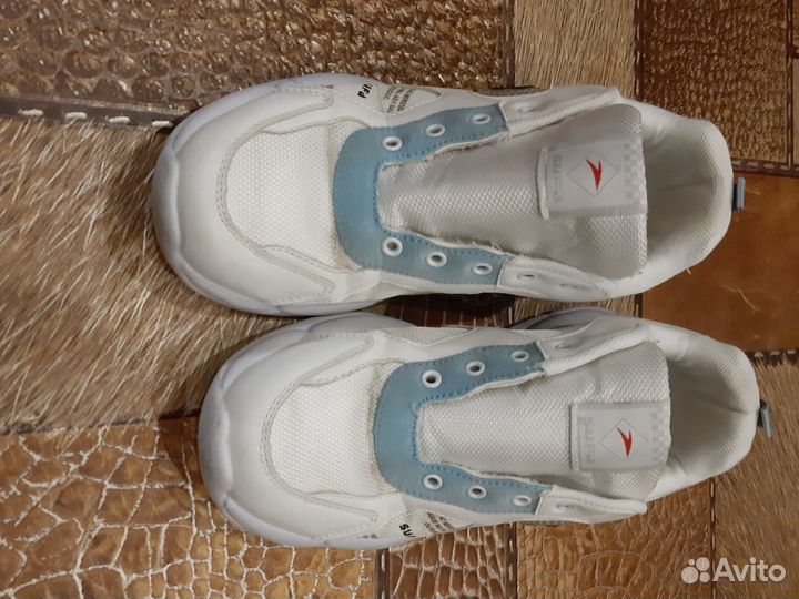 Кроссовки для девочки 37 размер