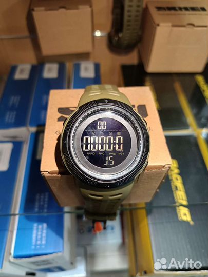 Часы мужские тактические