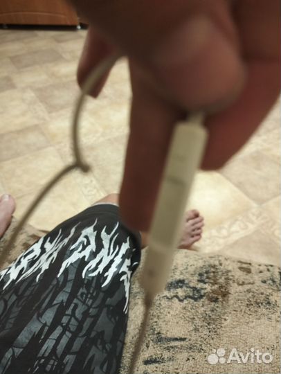 Проводные наушники