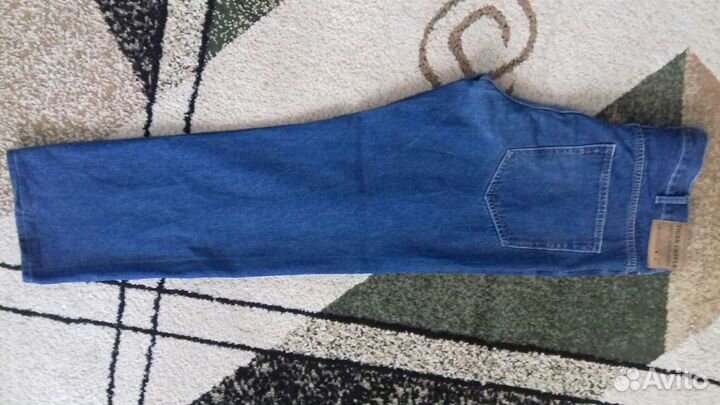 Джинсы новые