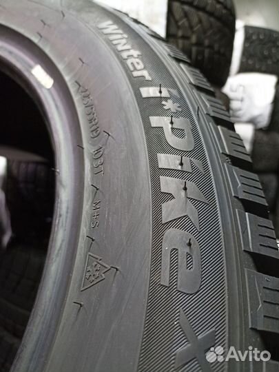 Hankook Winter i'Pike X W429A 225/65 R17 102T